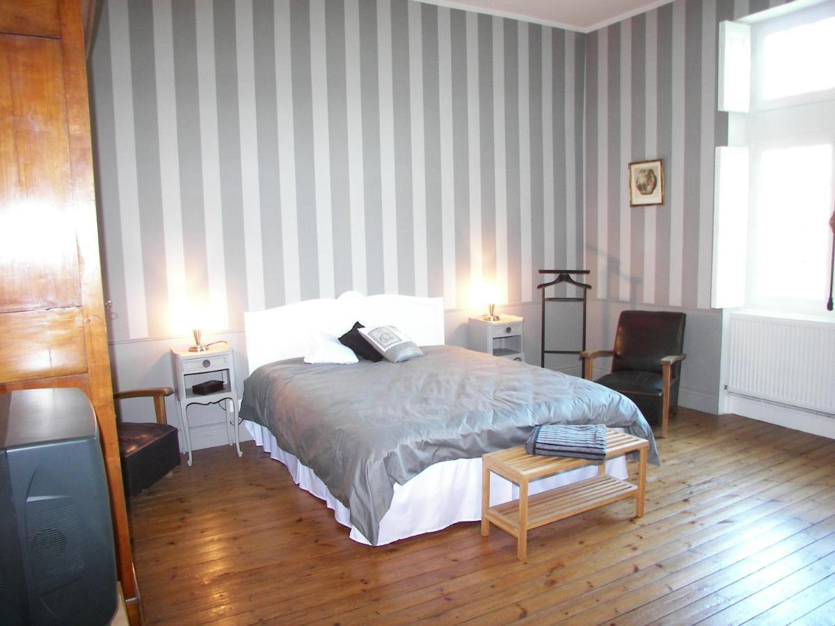 Domaine Du Noble Bed and Breakfast Saint-Jean-de-Thurac Εξωτερικό φωτογραφία