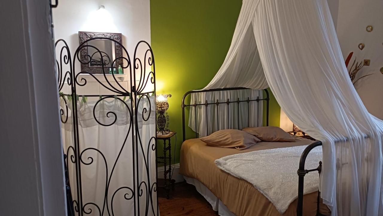 Domaine Du Noble Bed and Breakfast Saint-Jean-de-Thurac Εξωτερικό φωτογραφία